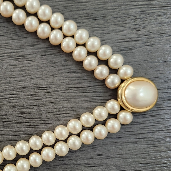 LCI💕 Liz Claiborne Vintage pearls - Picture 4 of 6